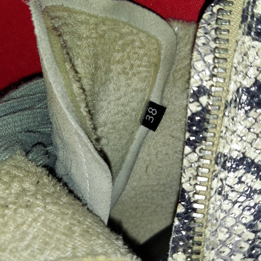 P448 Women's Python Star High Top - Picture 8 of 8